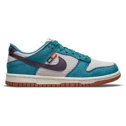Nike Dunk Low SE